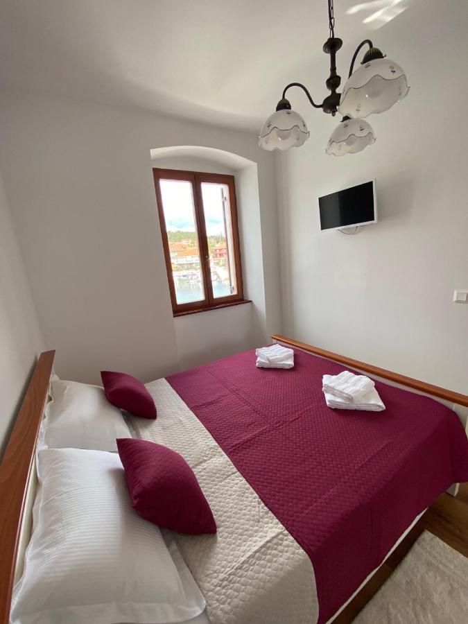 Ancora Faros Apartment Стари Град Стая снимка