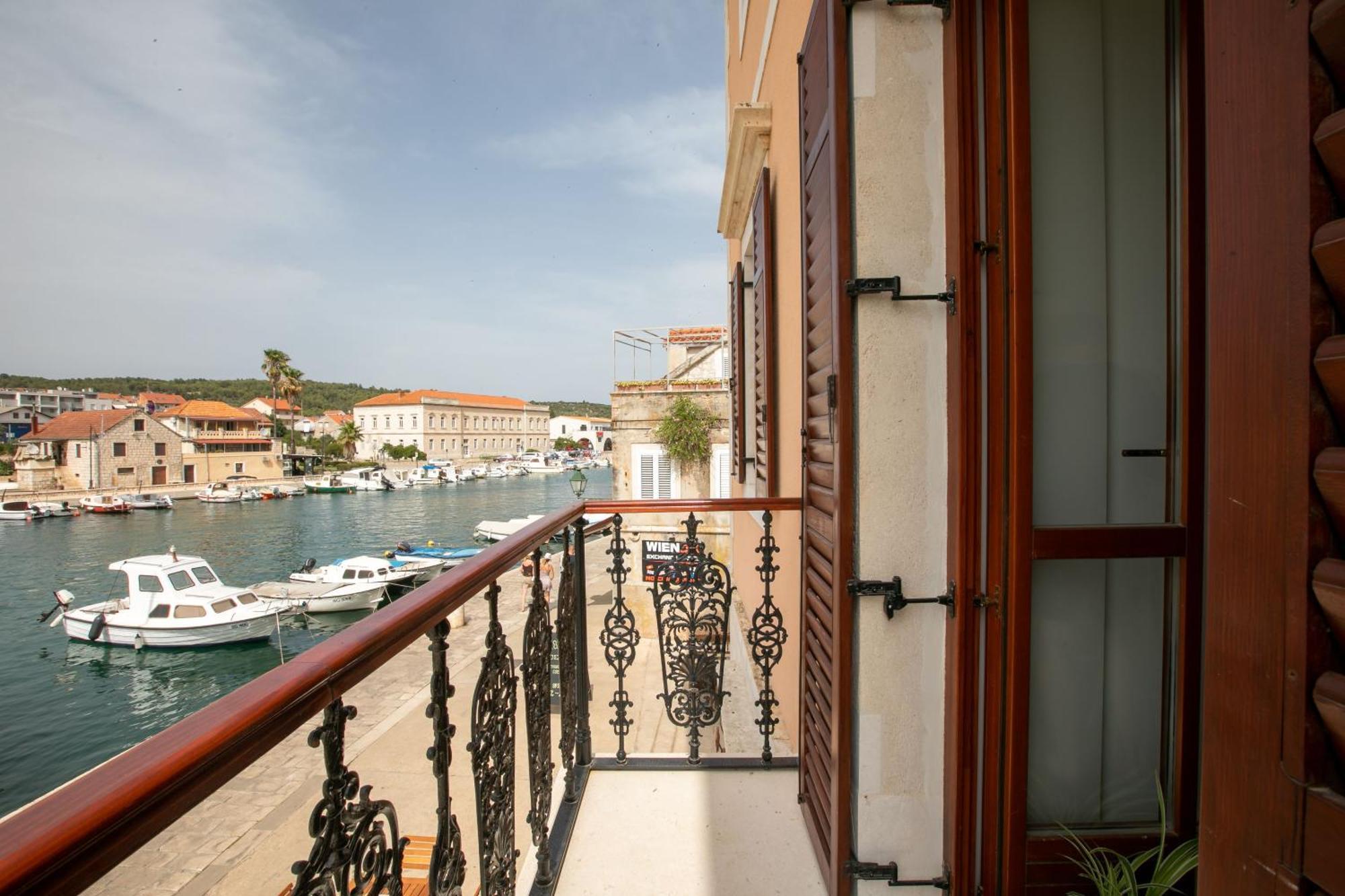 Ancora Faros Apartment Стари Град Екстериор снимка